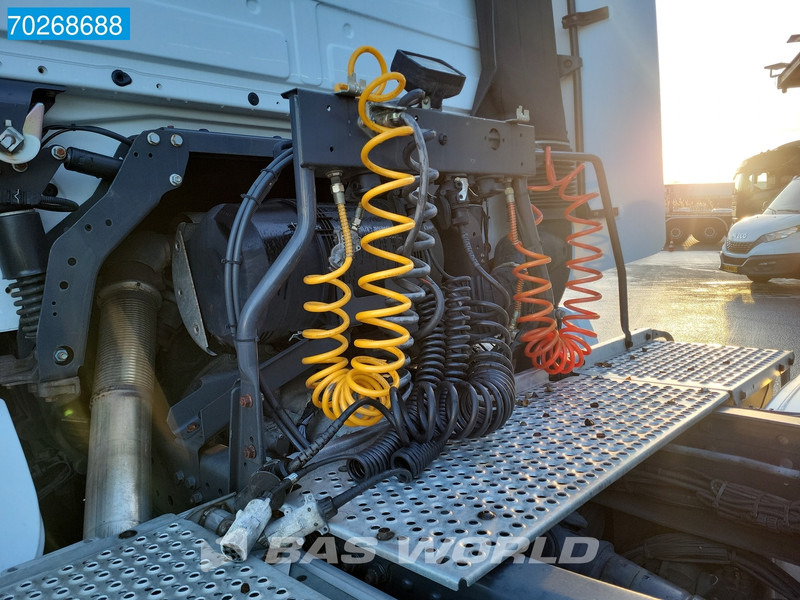 Mercedes-Benz Actros 1832 Actros 4X2 First Owner! NL-Truck MP3 ClassicSpace - Tractor unit: picture 5 Mercedes-Benz Actros 1832 Actros 4X2 First Owner! NL-Truck MP3 ClassicSpace - Tractor unit: picture 5