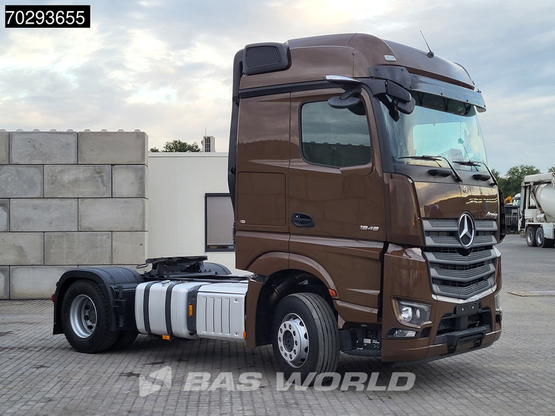 Mercedes-Benz Actros 1848 4X2 BigSpace Retarder 2x Tanks ACC Standklima MirrorCam Euro 6 - Tractor unit: picture 3 Mercedes-Benz Actros 1848 4X2 BigSpace Retarder 2x Tanks ACC Standklima MirrorCam Euro 6 - Tractor unit: picture 3