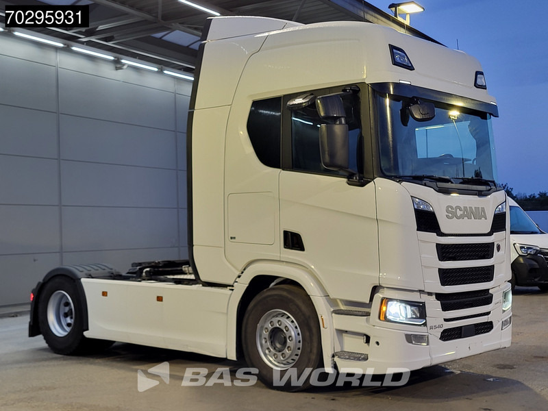 Scania R540 4X2 Full-Air Retarder Hydraulik Leder ACC LED Standklima Euro 6 - Tractor unit: picture 3 Scania R540 4X2 Full-Air Retarder Hydraulik Leder ACC LED Standklima Euro 6 - Tractor unit: picture 3