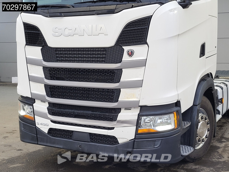 Leasing of Scania S450 4X2 Retarder 2xTanks Navi Euro 6 Scania S450 4X2 Retarder 2xTanks Navi Euro 6: picture 8 Leasing of Scania S450 4X2 Retarder 2xTanks Navi Euro 6 Scania S450 4X2 Retarder 2xTanks Navi Euro 6: picture 8