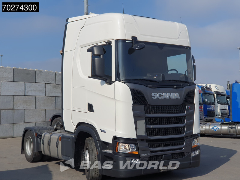 Scania S460 S 4X2 Retarder Euro 6 ACC 2X Tanks - Tractor unit: picture 2 Scania S460 S 4X2 Retarder Euro 6 ACC 2X Tanks - Tractor unit: picture 2