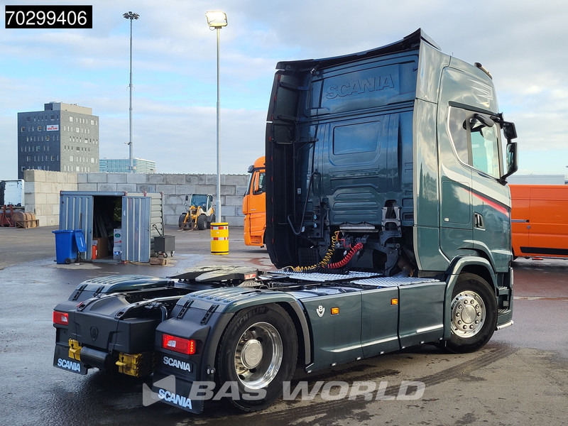 Scania S580 S 4X2 Full-Air Retarder Standairco 2xTanks Leder Navi ACC LED Euro 6 - Tractor unit: picture 5 Scania S580 S 4X2 Full-Air Retarder Standairco 2xTanks Leder Navi ACC LED Euro 6 - Tractor unit: picture 5