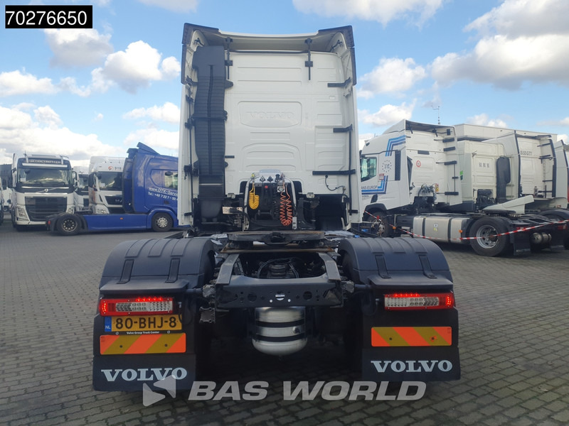Volvo FH 460 4X2 NL-Truck 2x Tanks VDS VEB+ I-ParkCool - Tractor unit: picture 3 Volvo FH 460 4X2 NL-Truck 2x Tanks VDS VEB+ I-ParkCool - Tractor unit: picture 3