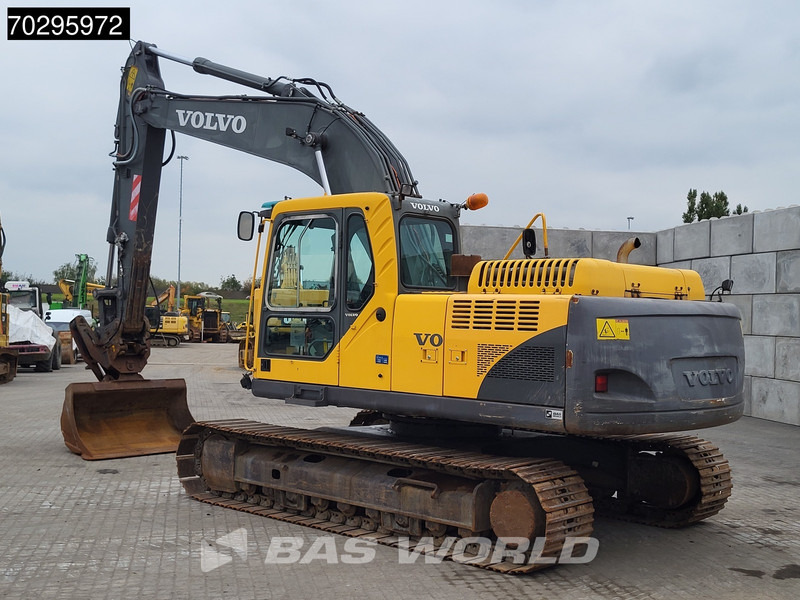 Volvo EC210 BLC 3 BUCKETS - Crawler excavator: picture 3 Volvo EC210 BLC 3 BUCKETS - Crawler excavator: picture 3