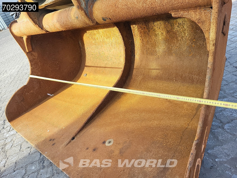 Crawler excavator Volvo ECR355 E L: picture 16