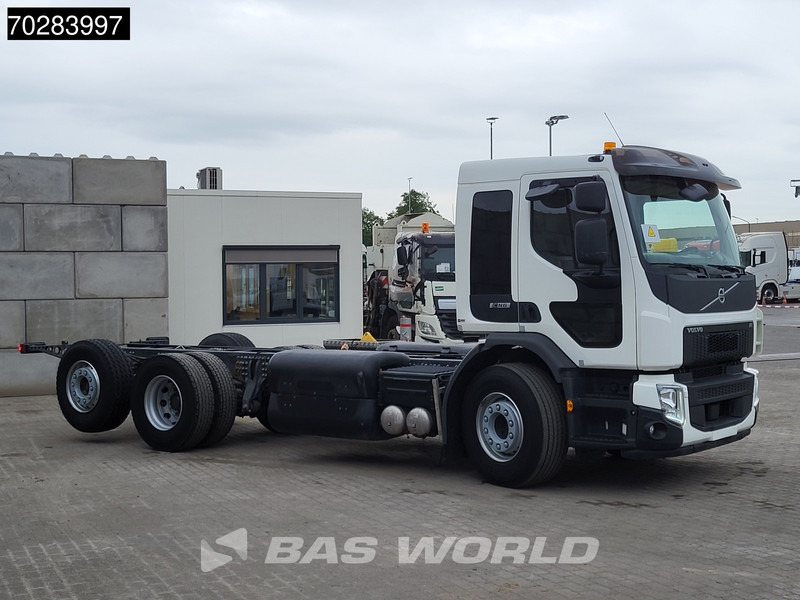 Volvo FE 320 FE 6X2 CNG Full Air suspension Lift+steering Axle Retarder Euro 6 - Cab chassis truck: picture 5 Volvo FE 320 FE 6X2 CNG Full Air suspension Lift+steering Axle Retarder Euro 6 - Cab chassis truck: picture 5