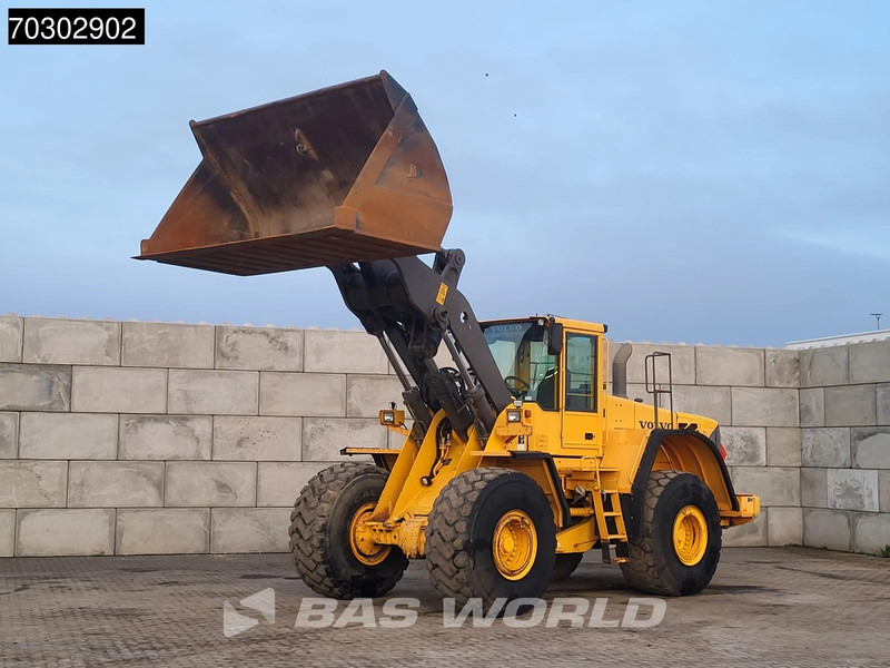 Volvo L150 E - Wheel loader: picture 2 Volvo L150 E - Wheel loader: picture 2