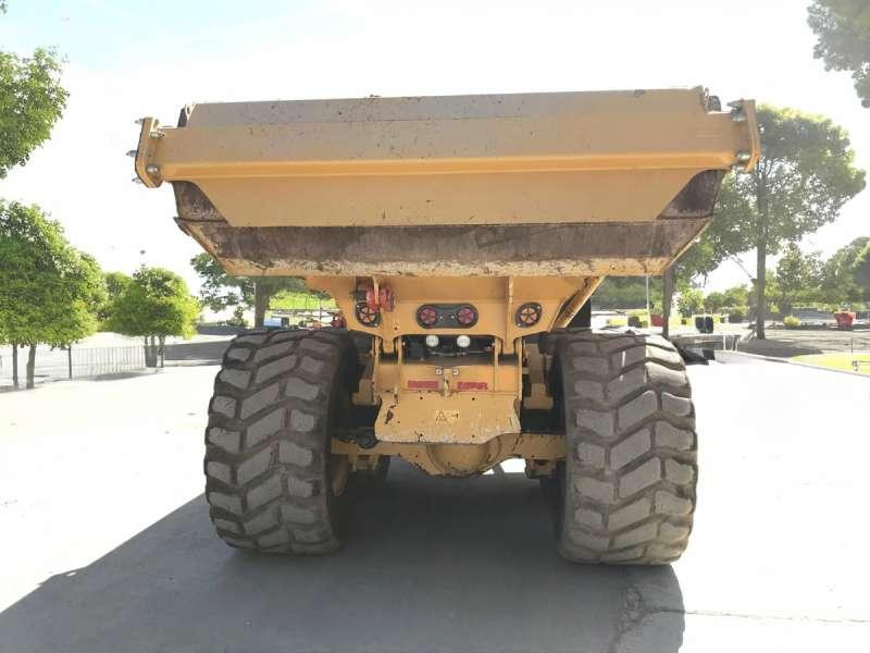 Bell ADT B30E 6X6 - Articulated dumper: picture 5 Bell ADT B30E 6X6 - Articulated dumper: picture 5