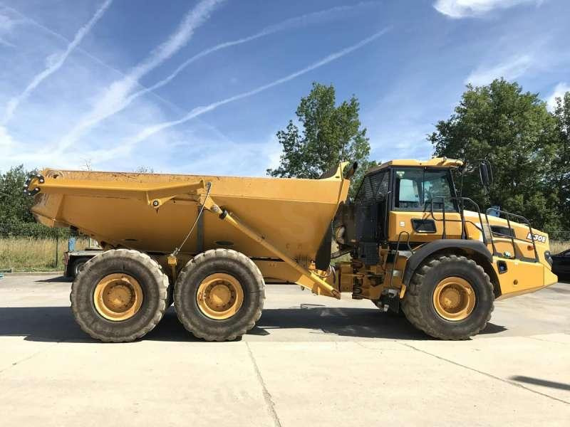 Bell ADT B30E 6X6 - Articulated dumper: picture 2 Bell ADT B30E 6X6 - Articulated dumper: picture 2