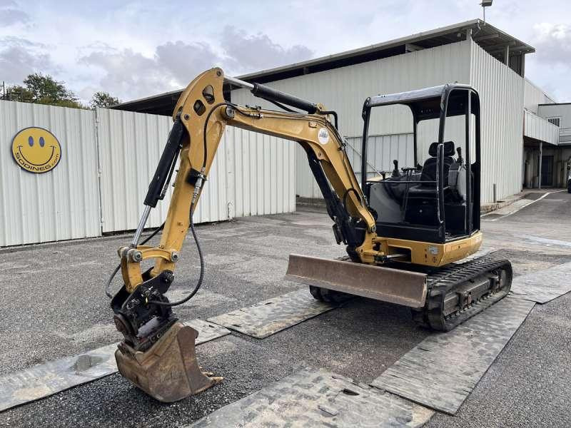 Caterpillar 302.7DCR - Mini excavator: picture 2 Caterpillar 302.7DCR - Mini excavator: picture 2