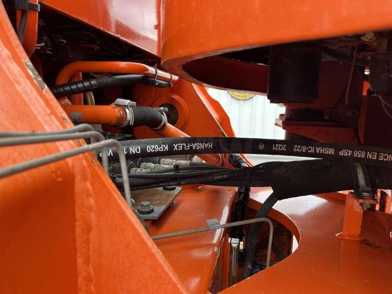 Wheel loader Hitachi W130A: picture 27