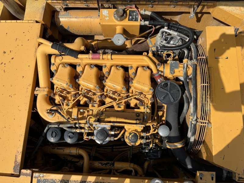 Crawler excavator Liebherr R904HDSL: picture 41 Crawler excavator Liebherr R904HDSL: picture 41