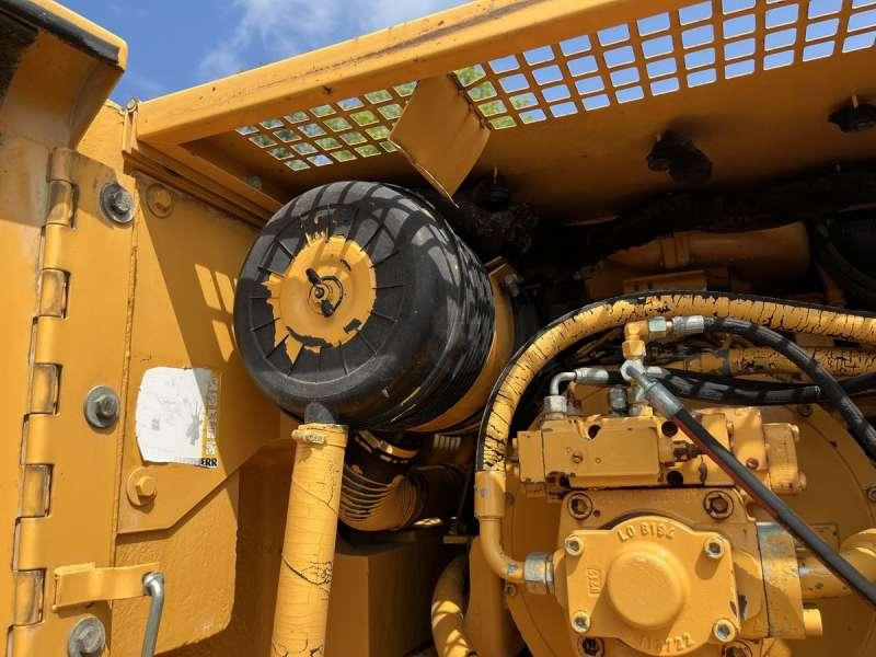 Crawler excavator Liebherr R904HDSL: picture 34 Crawler excavator Liebherr R904HDSL: picture 34