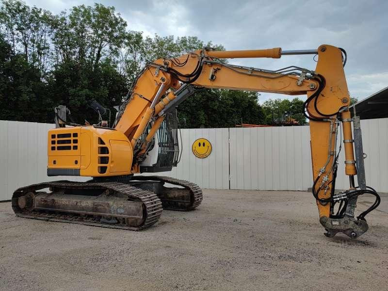 Crawler excavator Liebherr R924 Compact Litronic: picture 1