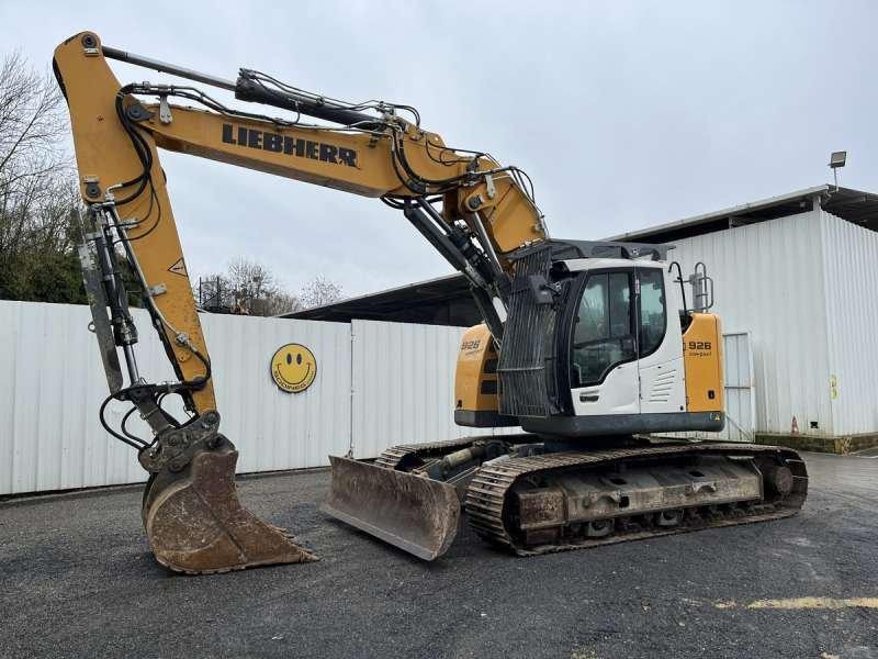 Liebherr R926 COMPACT - Crawler excavator: picture 1 Liebherr R926 COMPACT - Crawler excavator: picture 1