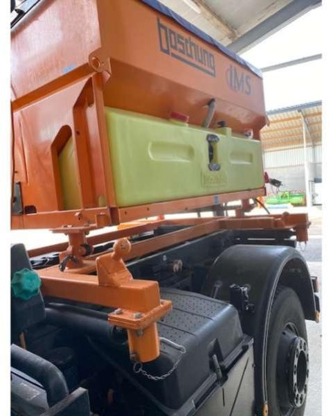 Unimog UNIMOG - Snow removal vehicle: picture 5 Unimog UNIMOG - Snow removal vehicle: picture 5