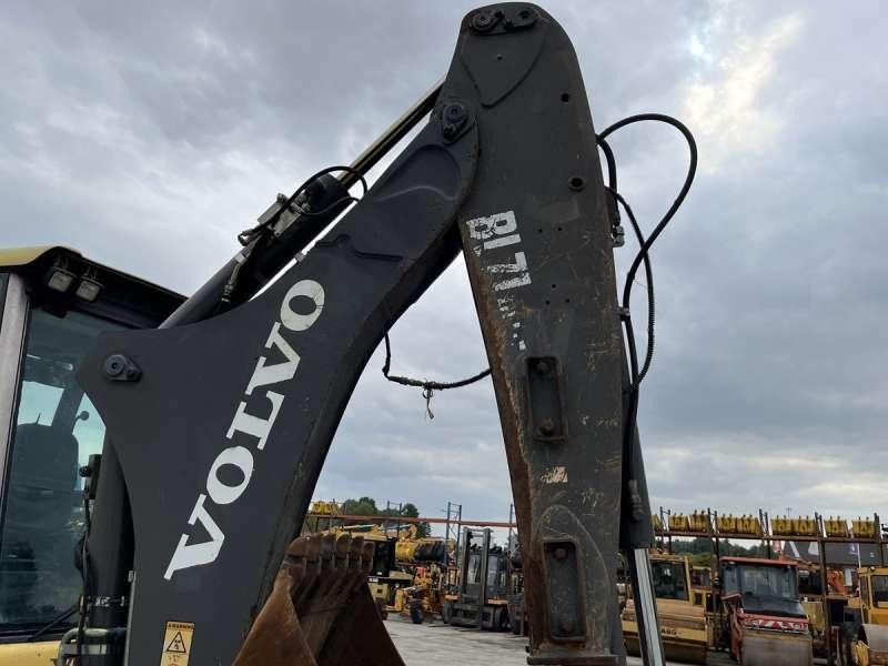 Backhoe loader Volvo BL71+ POWERSHIFT: picture 28