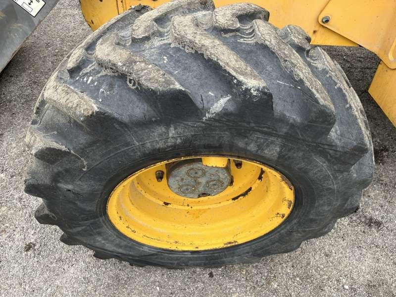 Backhoe loader Volvo BL71+ POWERSHIFT: picture 18