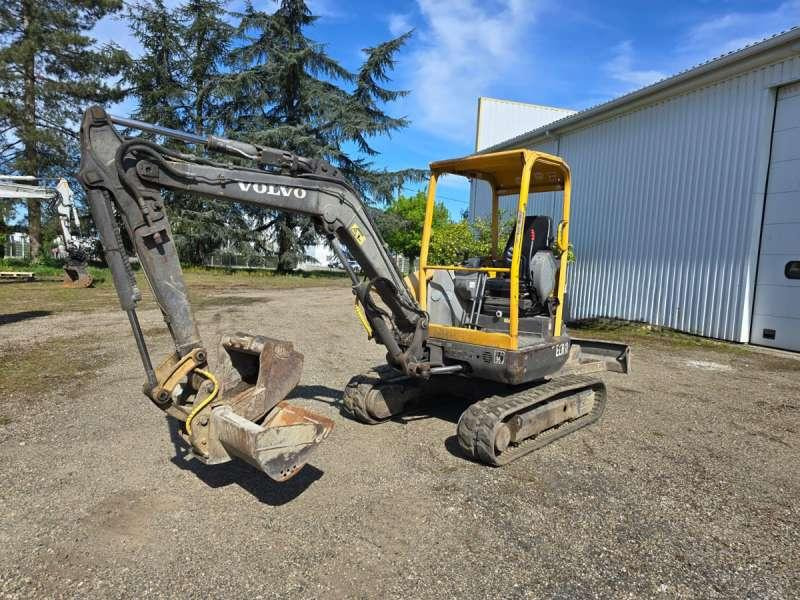 Volvo ECR38 - Mini excavator: picture 2 Volvo ECR38 - Mini excavator: picture 2