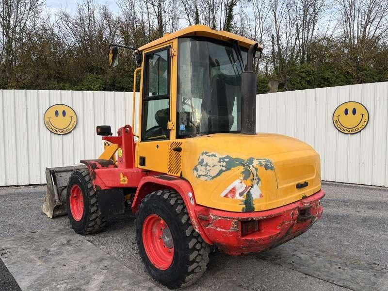 Volvo L30B-Z/X - Wheel loader: picture 4 Volvo L30B-Z/X - Wheel loader: picture 4