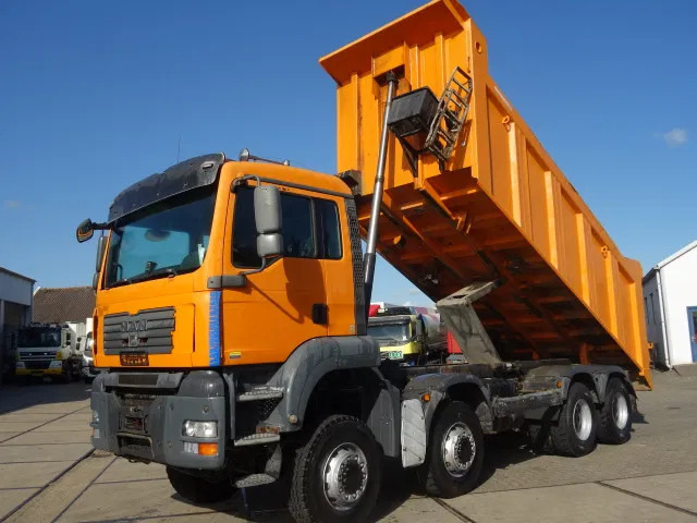 MAN TGA 41-440 8X6 MANUAL GEARBOX 22M3 MEILLER TIPPER - Tipper: picture 1 MAN TGA 41-440 8X6 MANUAL GEARBOX 22M3 MEILLER TIPPER - Tipper: picture 1