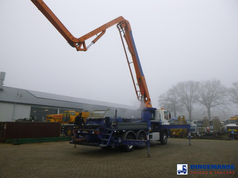 DAF CF 370 6X4 RHD Sermac 5Z36 concrete pump 36 m - Concrete pump truck: picture 4 DAF CF 370 6X4 RHD Sermac 5Z36 concrete pump 36 m - Concrete pump truck: picture 4