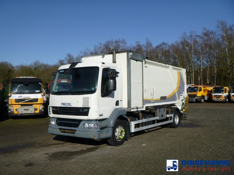 DAF LF 55.220 4X2 RHD Farid refuse truck - Garbage truck: picture 1 DAF LF 55.220 4X2 RHD Farid refuse truck - Garbage truck: picture 1