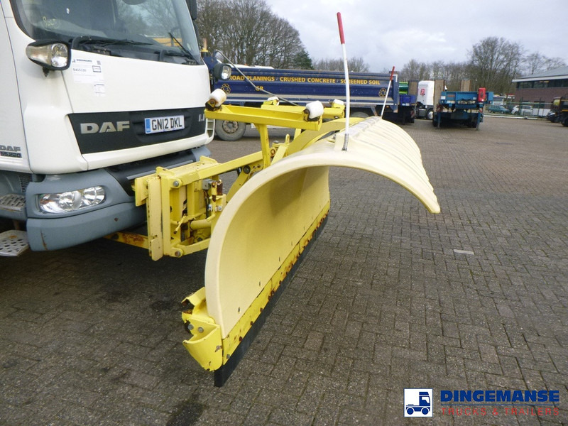 Leasing of DAF LF 55.220 4X2 RHD salt spreader / gritter DAF LF 55.220 4X2 RHD salt spreader / gritter: picture 6