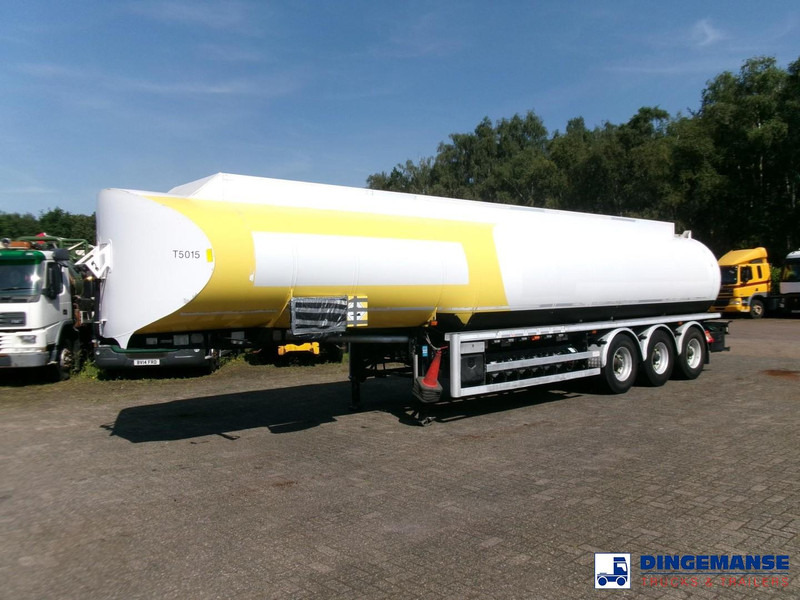 Lakeland Fuel tank alu 43 m3 / 6 comp - Tank semi-trailer: picture 1 Lakeland Fuel tank alu 43 m3 / 6 comp - Tank semi-trailer: picture 1