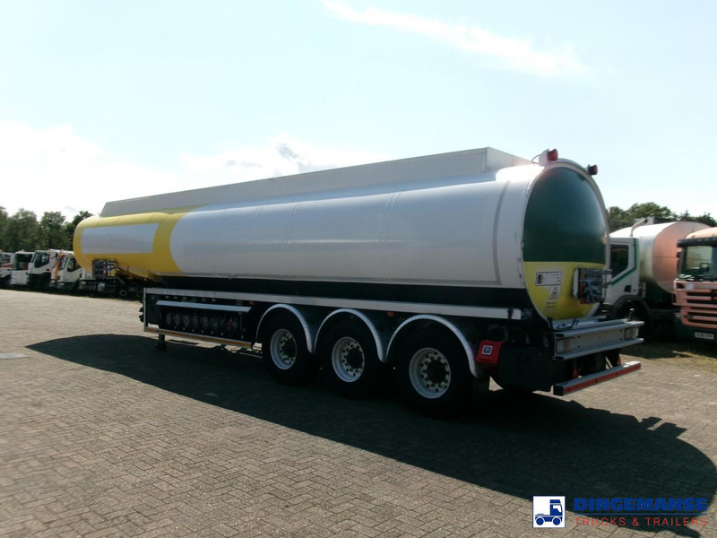 Lakeland Fuel tank alu 43 m3 / 6 comp - Tank semi-trailer: picture 4 Lakeland Fuel tank alu 43 m3 / 6 comp - Tank semi-trailer: picture 4