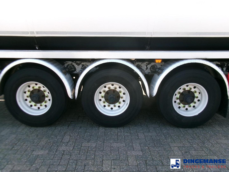 Lakeland Fuel tank alu 43 m3 / 6 comp - Tank semi-trailer: picture 5 Lakeland Fuel tank alu 43 m3 / 6 comp - Tank semi-trailer: picture 5