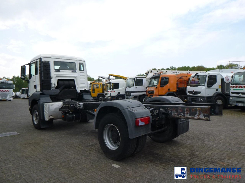 MAN TGS 19.360 4X2 BBS manual Euro 2 chassis + PTO - Cab chassis truck: picture 4 MAN TGS 19.360 4X2 BBS manual Euro 2 chassis + PTO - Cab chassis truck: picture 4
