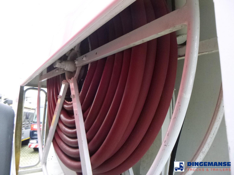 Tank truck MAN TGS 26.320 6X2 RHD fuel tank 20 m3 / 4 comp: picture 18 Tank truck MAN TGS 26.320 6X2 RHD fuel tank 20 m3 / 4 comp: picture 18