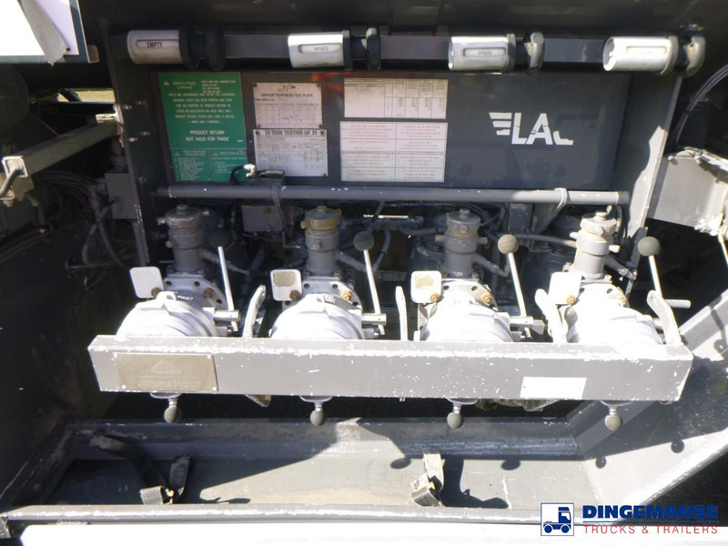 MAN TGS 26.320 6X2 RHD fuel tank 20 m3 / 4 comp - Tank truck: picture 5 MAN TGS 26.320 6X2 RHD fuel tank 20 m3 / 4 comp - Tank truck: picture 5