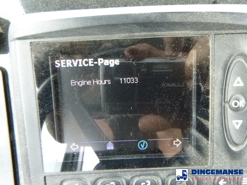 Terminal tractor MOL RM 255 4X4 terminal drawbar tractor 150 ton: picture 13 Terminal tractor MOL RM 255 4X4 terminal drawbar tractor 150 ton: picture 13