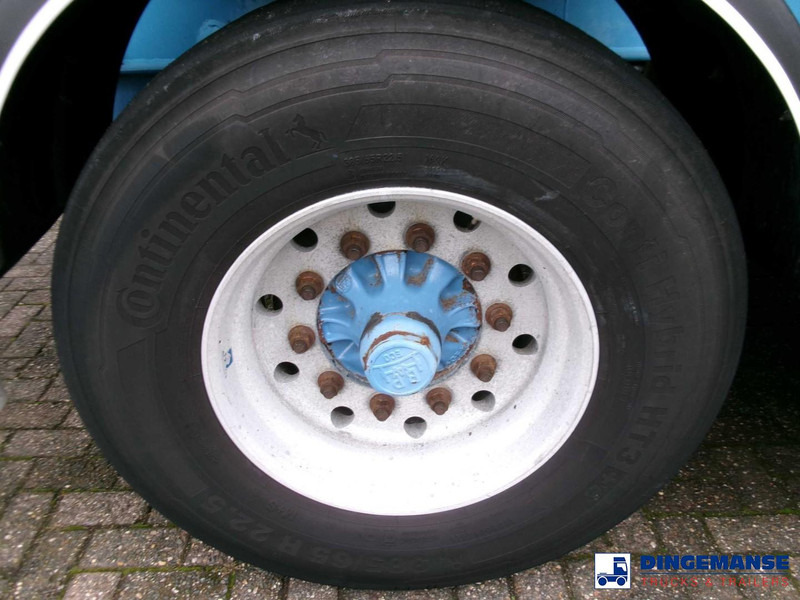 Tank semi-trailer Magyar Chemical tank inox L4BH 33.5 m3 / 3 comp: picture 11 Tank semi-trailer Magyar Chemical tank inox L4BH 33.5 m3 / 3 comp: picture 11