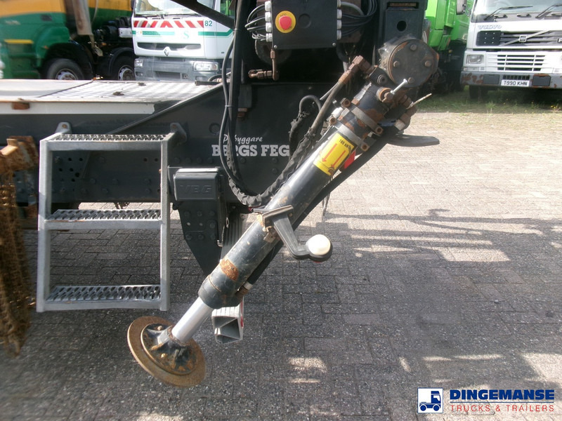 Log truck, Crane truck Mercedes-Benz Actros 2663 6x4 Euro 6 loglift F96 crane timber truck: picture 10