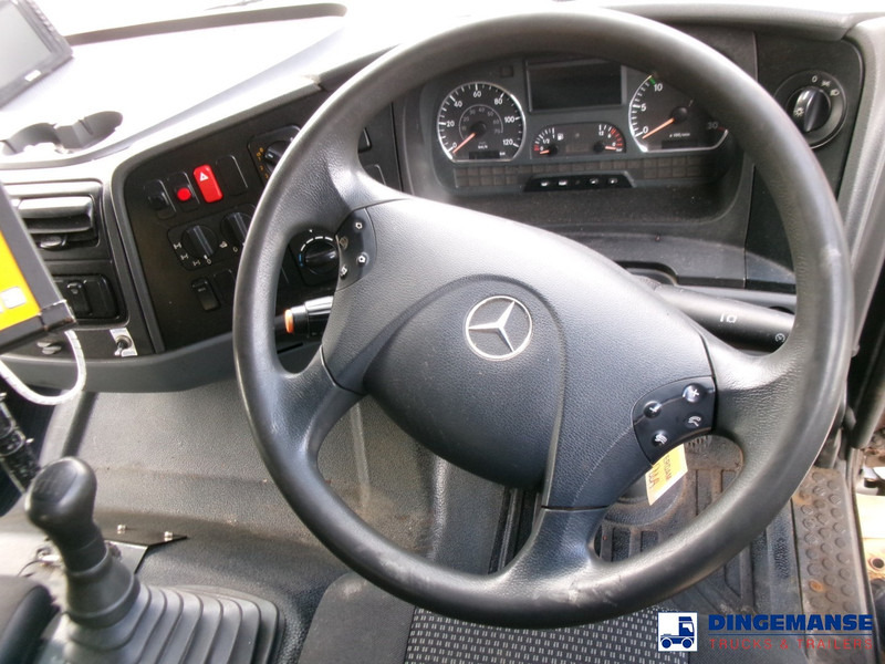 Leasing of Mercedes-Benz Axor 1824 4x4 RHD salt spreader / gritter Mercedes-Benz Axor 1824 4x4 RHD salt spreader / gritter: picture 10