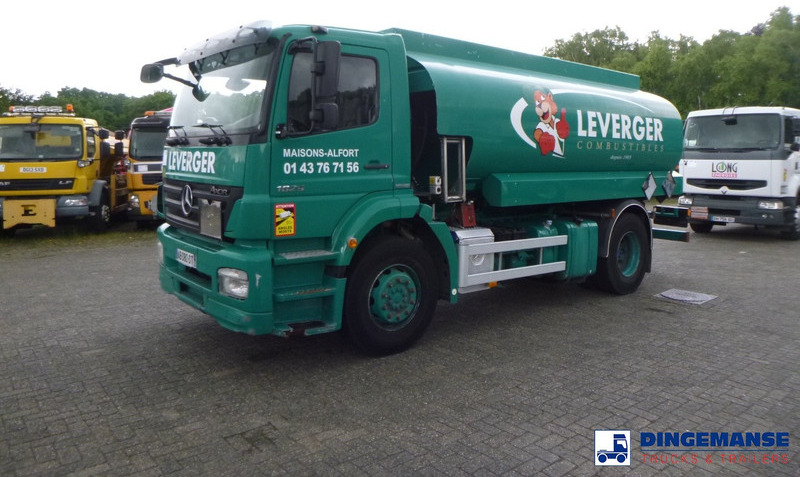 Mercedes-Benz Axor 1829 4x2 heavy oil tank 14.4 m3 / 4 comp - Tank truck: picture 1 Mercedes-Benz Axor 1829 4x2 heavy oil tank 14.4 m3 / 4 comp - Tank truck: picture 1