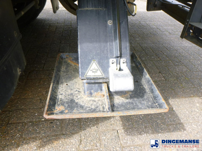 Drilling rig Renault D 240 DTI 4x2 + Risa G2T drilling installation: picture 11 Drilling rig Renault D 240 DTI 4x2 + Risa G2T drilling installation: picture 11