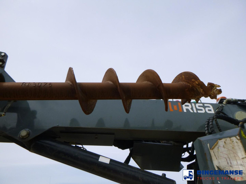 Drilling rig Renault D 240 DTI 4x2 + Risa G2T drilling installation: picture 17 Drilling rig Renault D 240 DTI 4x2 + Risa G2T drilling installation: picture 17