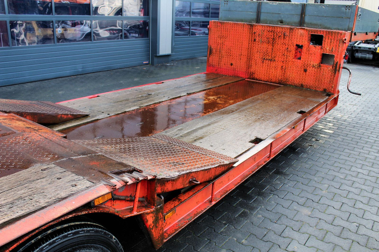 Langendorf 3-Achs SATBUE30-37 Tiefbett Tieflader+Rampen+TÜV - Low loader semi-trailer: picture 5 Langendorf 3-Achs SATBUE30-37 Tiefbett Tieflader+Rampen+TÜV - Low loader semi-trailer: picture 5