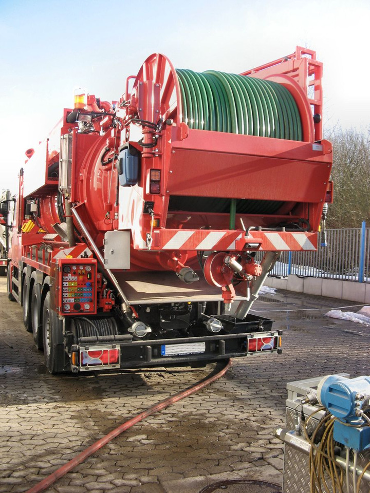 MAN TGS 35.540 8x4 Müller 16m³ WRG + 800 meter HD - Vacuum truck: picture 4 MAN TGS 35.540 8x4 Müller 16m³ WRG + 800 meter HD - Vacuum truck: picture 4