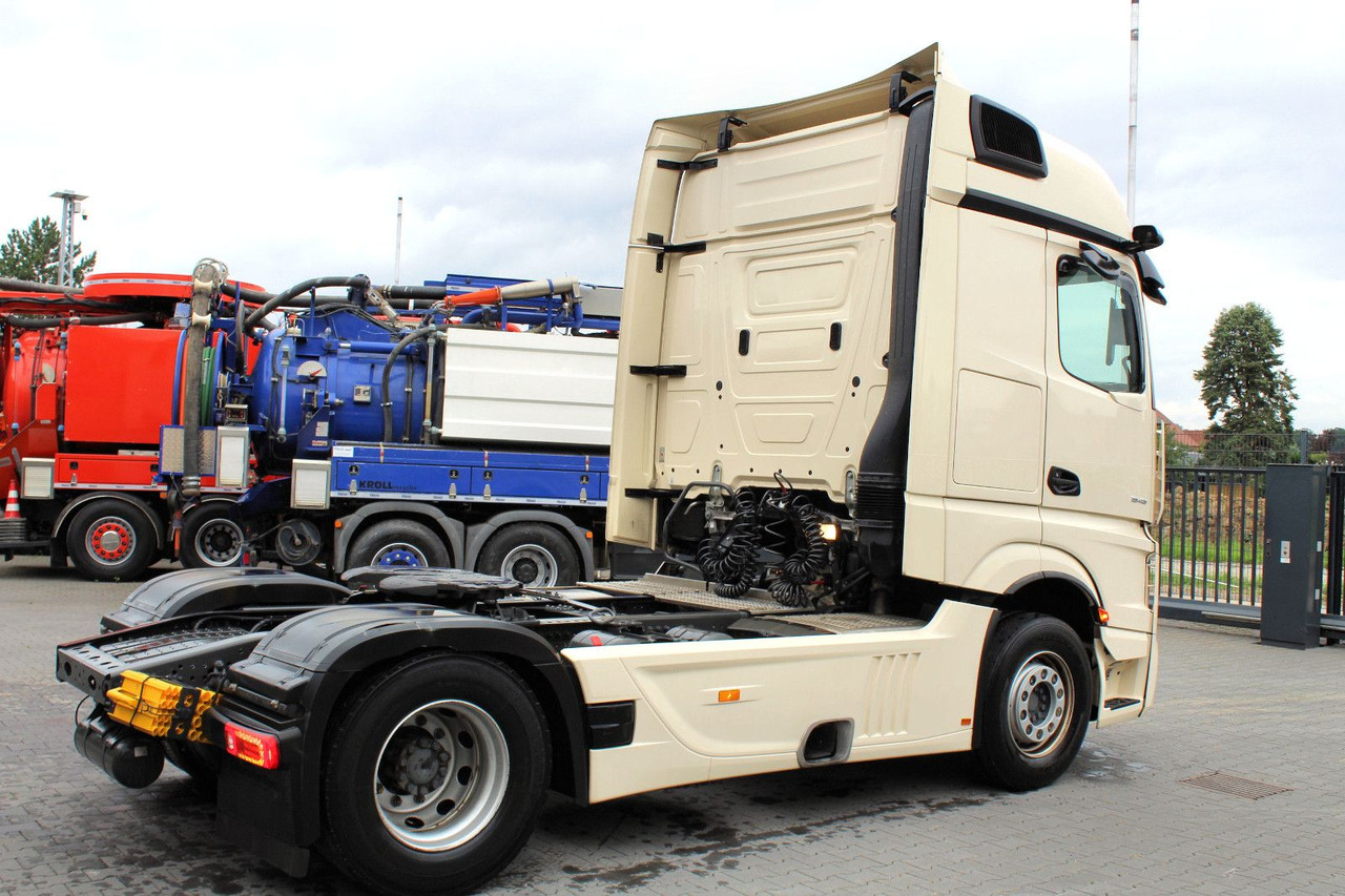 Mercedes-Benz Actros 1848 LS 4x2 BigSpace (MP5) Vollverspoiler - Tractor unit: picture 4 Mercedes-Benz Actros 1848 LS 4x2 BigSpace (MP5) Vollverspoiler - Tractor unit: picture 4