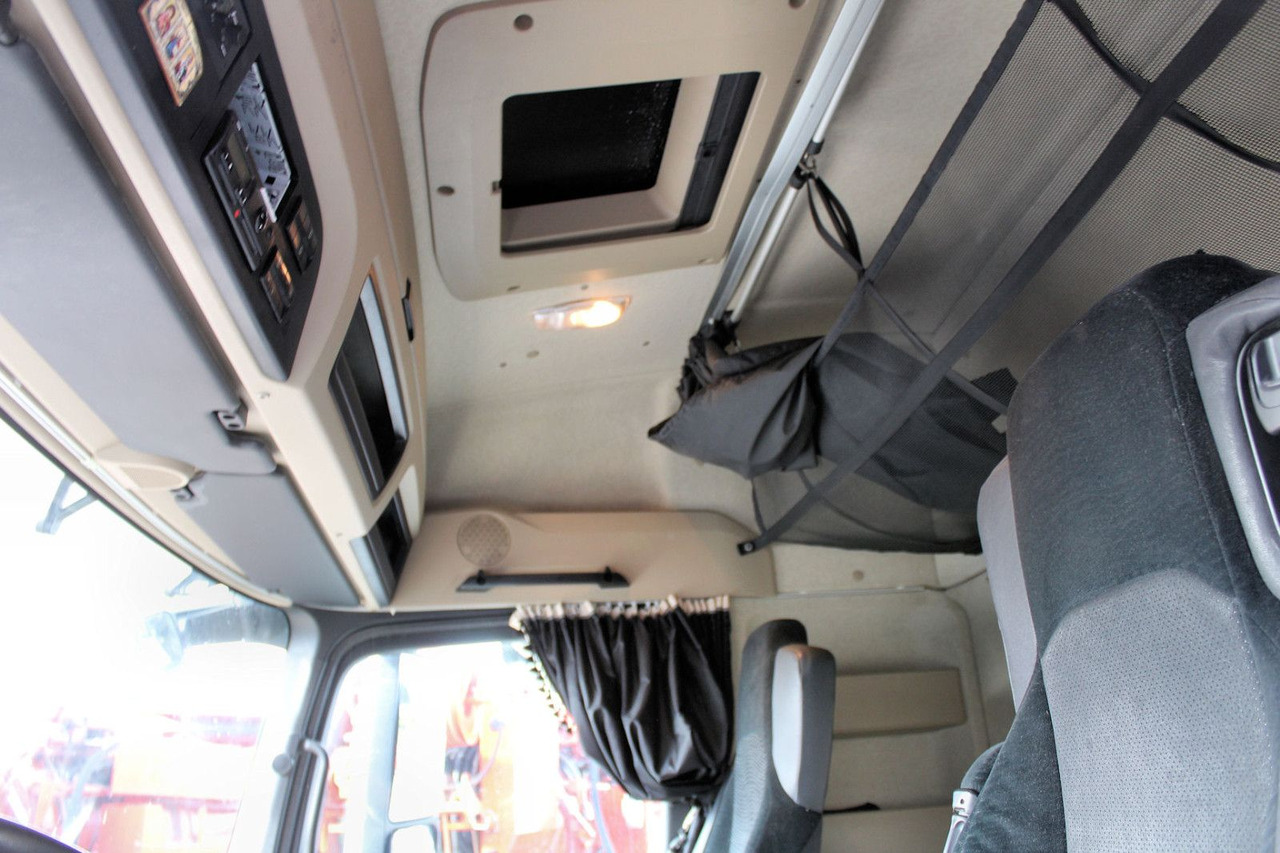 Tractor unit Mercedes-Benz Actros 1853 4x2 LS +Hydraulik + neuer AT-Motor: picture 14 Tractor unit Mercedes-Benz Actros 1853 4x2 LS +Hydraulik + neuer AT-Motor: picture 14