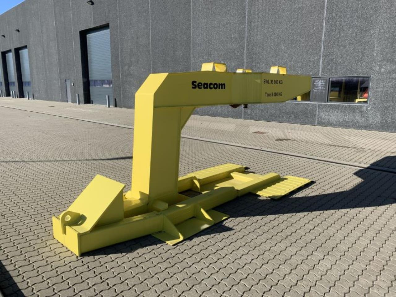 Seacom SEACOM SH36 - Attachment for Terminal tractor: picture 3 Seacom SEACOM SH36 - Attachment for Terminal tractor: picture 3