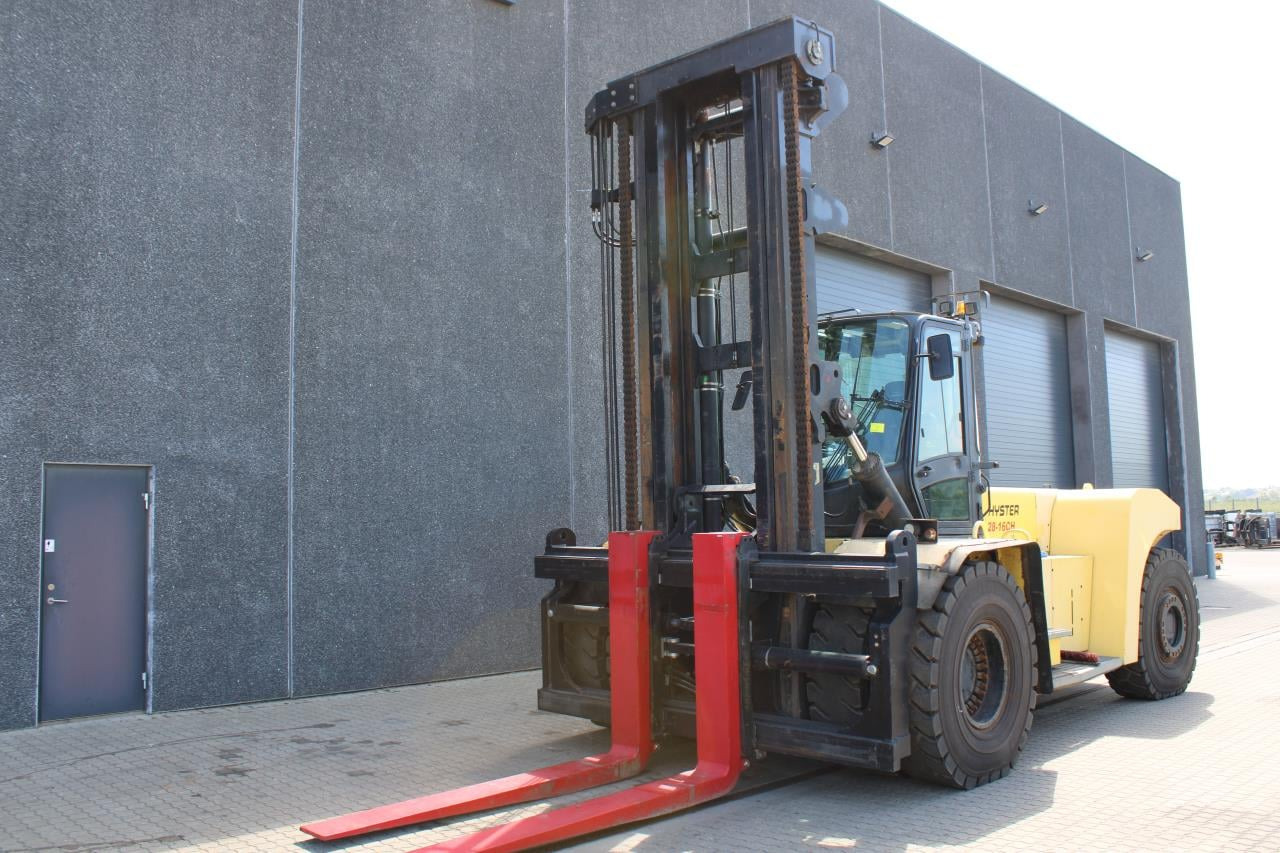 Hyster H28.00XM-16CH - Diesel forklift: picture 2 Hyster H28.00XM-16CH - Diesel forklift: picture 2