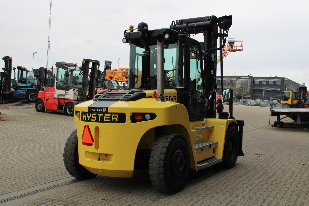 Hyster H9.00XM-6 - Diesel forklift: picture 3 Hyster H9.00XM-6 - Diesel forklift: picture 3