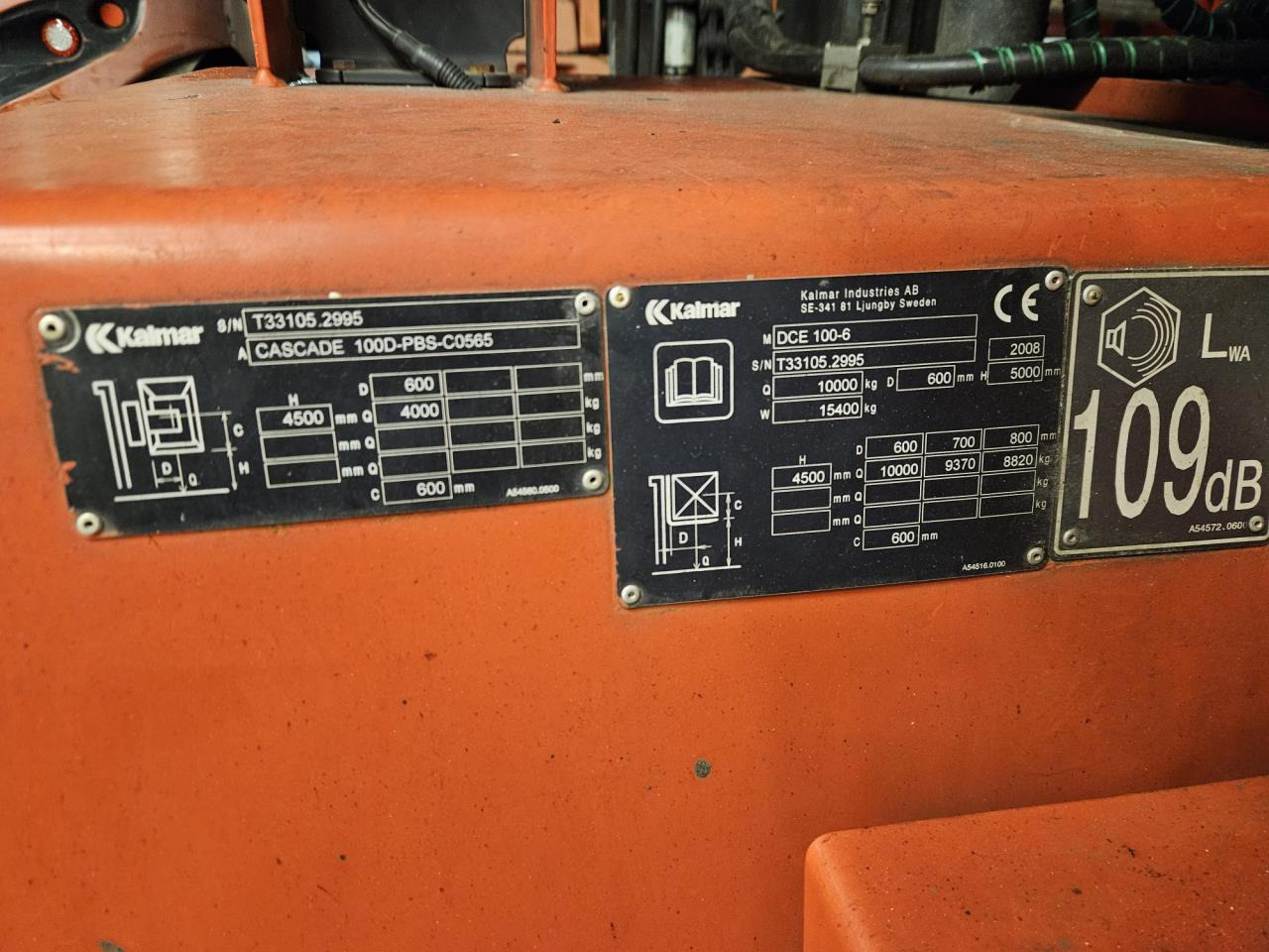 Kalmar DCE100-6 - Diesel forklift: picture 4 Kalmar DCE100-6 - Diesel forklift: picture 4