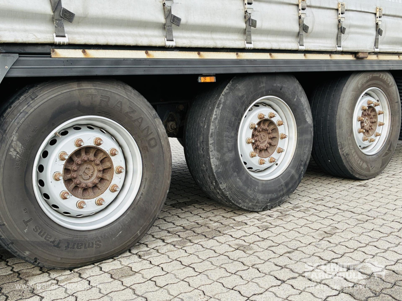KRONE Auflieger Curtainsider Standard - Curtainsider semi-trailer: picture 2 KRONE Auflieger Curtainsider Standard - Curtainsider semi-trailer: picture 2